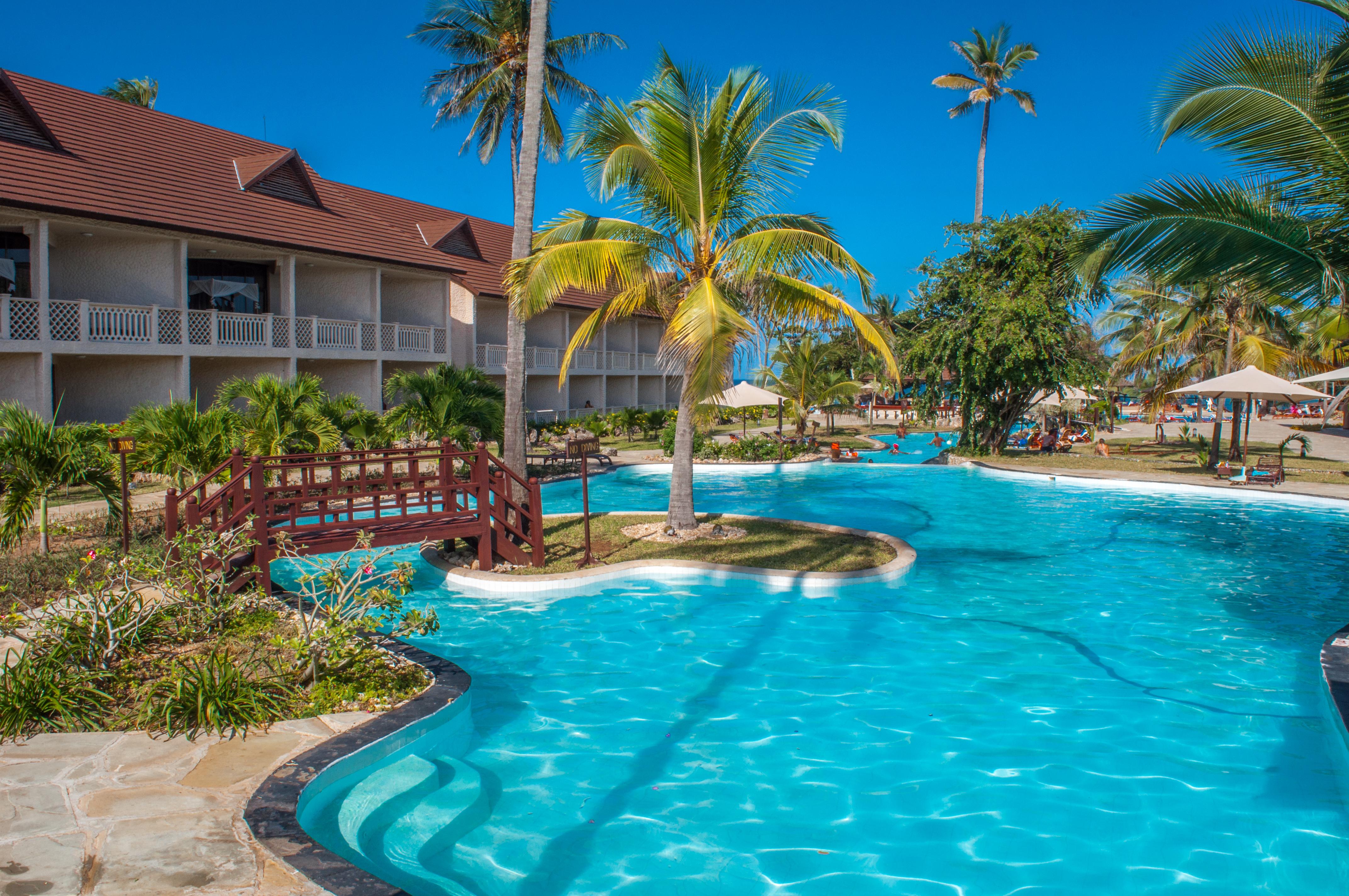 Amani Tiwi Beach Resort Exterior photo
